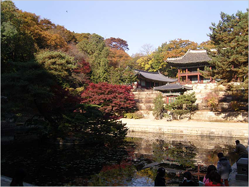 Changdeokgung Palace and Huwon [UNESCO World Heritage]