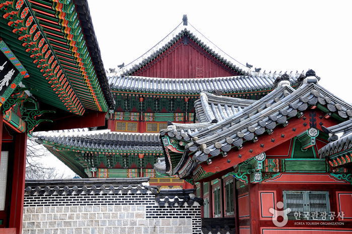 Changdeokgung Palace and Huwon [UNESCO World Heritage]