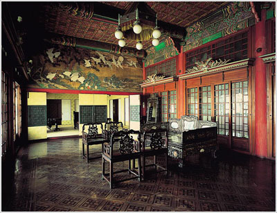 Changdeokgung Palace and Huwon [UNESCO World Heritage]